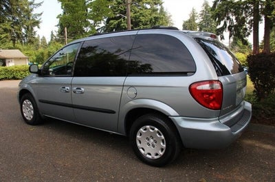 2003 Chrysler Voyager LX