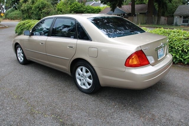 2001 Toyota Avalon XLS