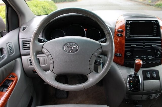 2006 Toyota Sienna XLE 7 Passenger